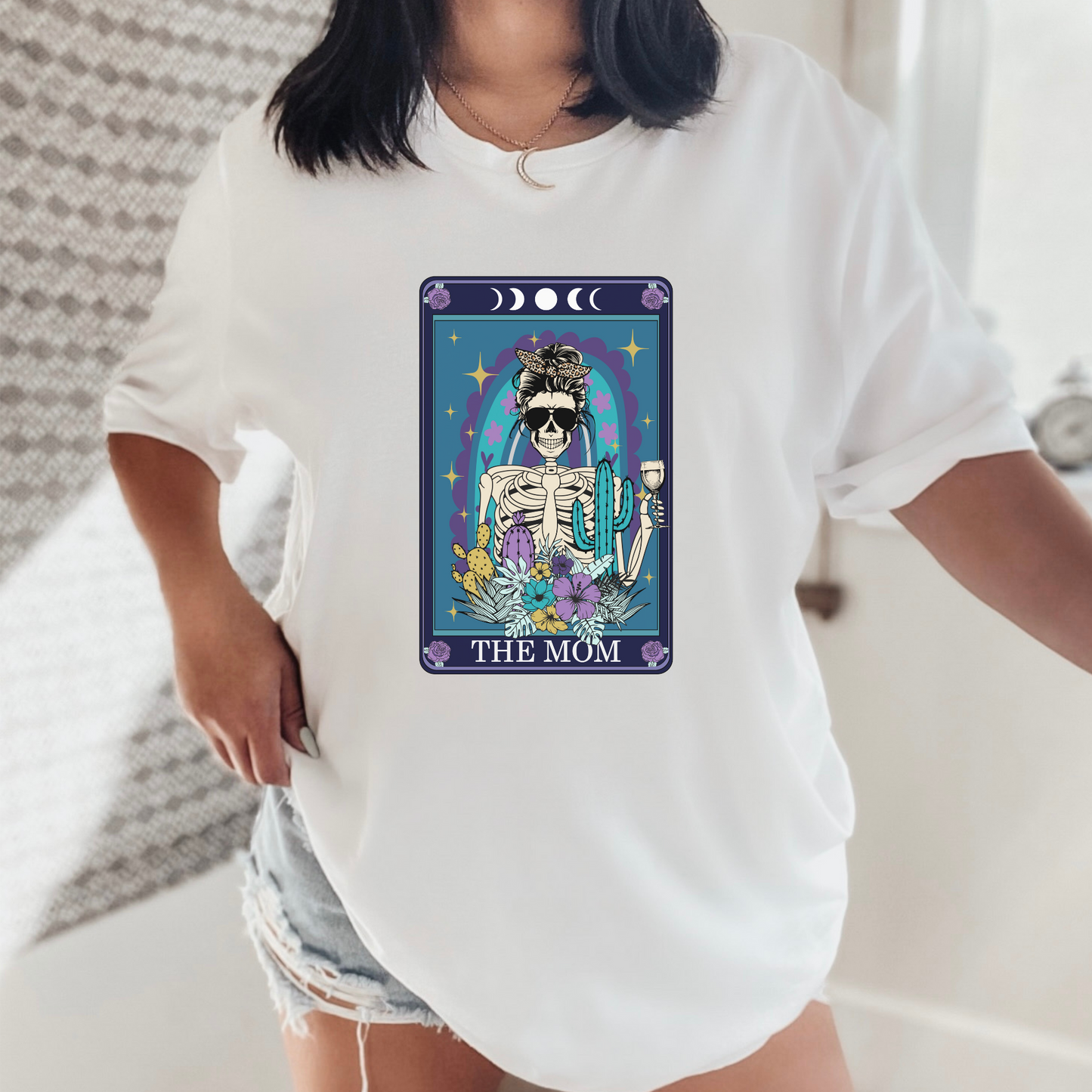 The Mom Tee